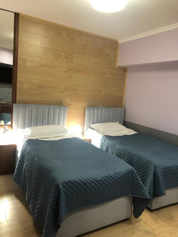 Samal-2 Hotel Almaty Extérieur photo